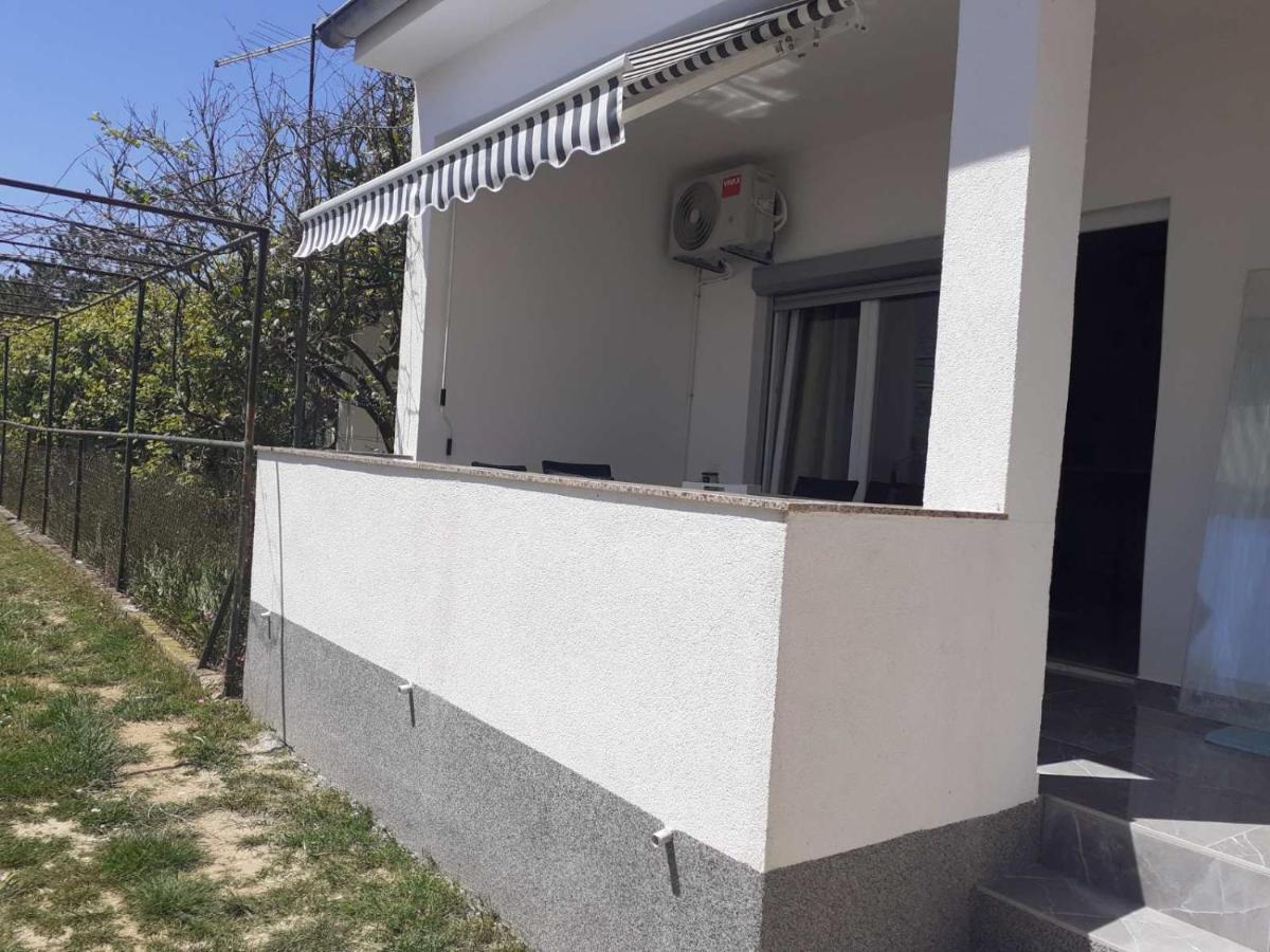 Pavel, Studio Apartman بريفلاكا المظهر الخارجي الصورة