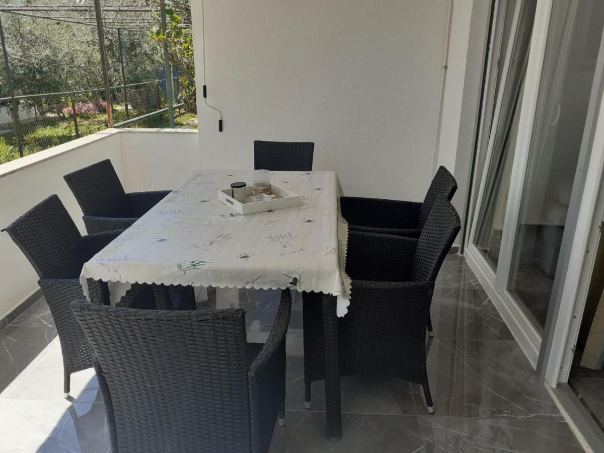 Pavel, Studio Apartman بريفلاكا المظهر الخارجي الصورة